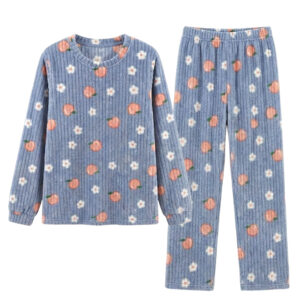 ست راحتی حوله‌ای زنانه | مدل هلو رنگ آبی نرم و گرم